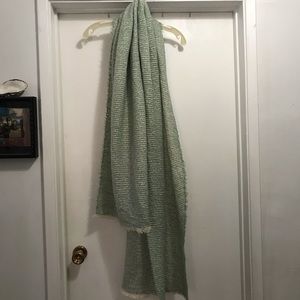 Lauren Conrad scarf.